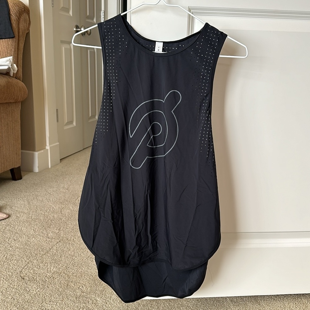 Lululemon / Peloton Black Tank - Size 6